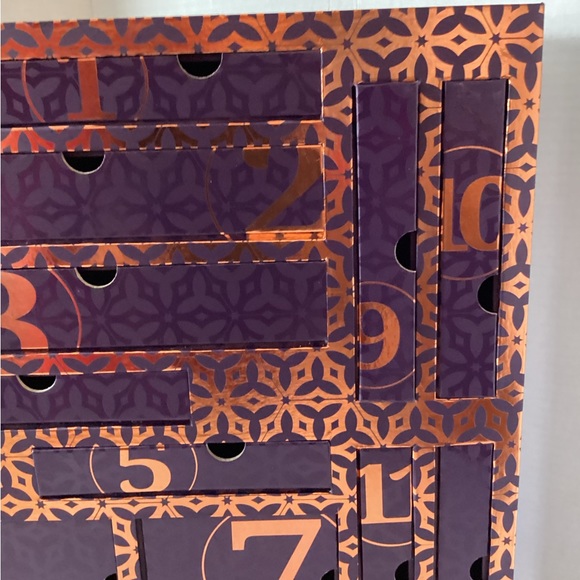 Teavana 12 Days Holiday Gift Advent Calendar Empty Box  Purple Gold Size Large - Picture 3 of 12